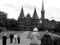 Hütchenspiele (Lübeck)